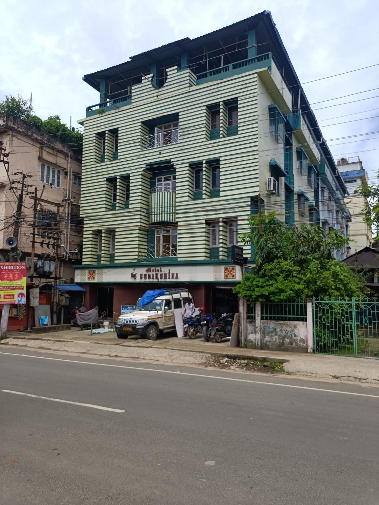 Hotel Sudakshina By Roh Silchar Eksteriør bilde