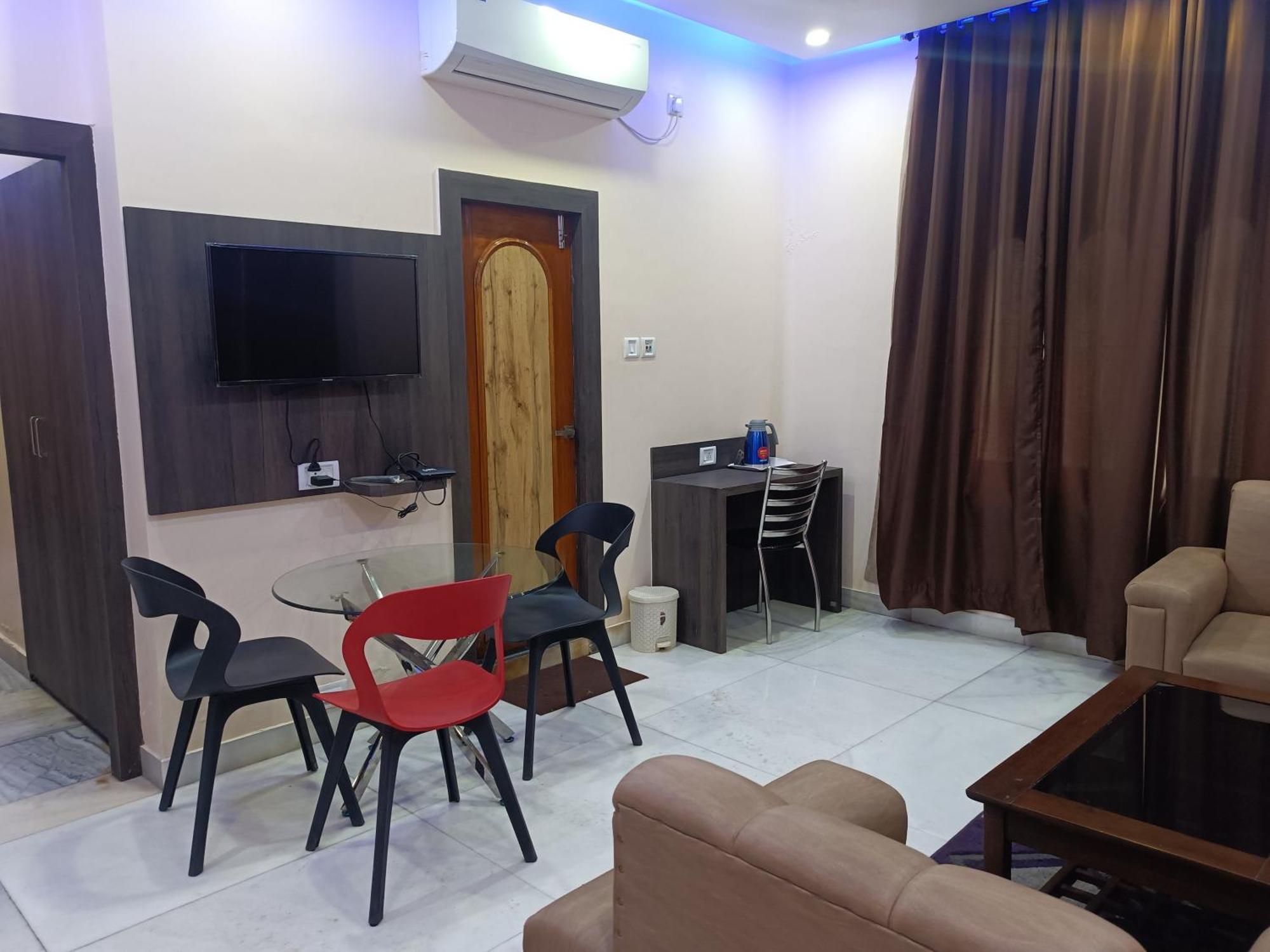 Hotel Sudakshina By Roh Silchar Eksteriør bilde