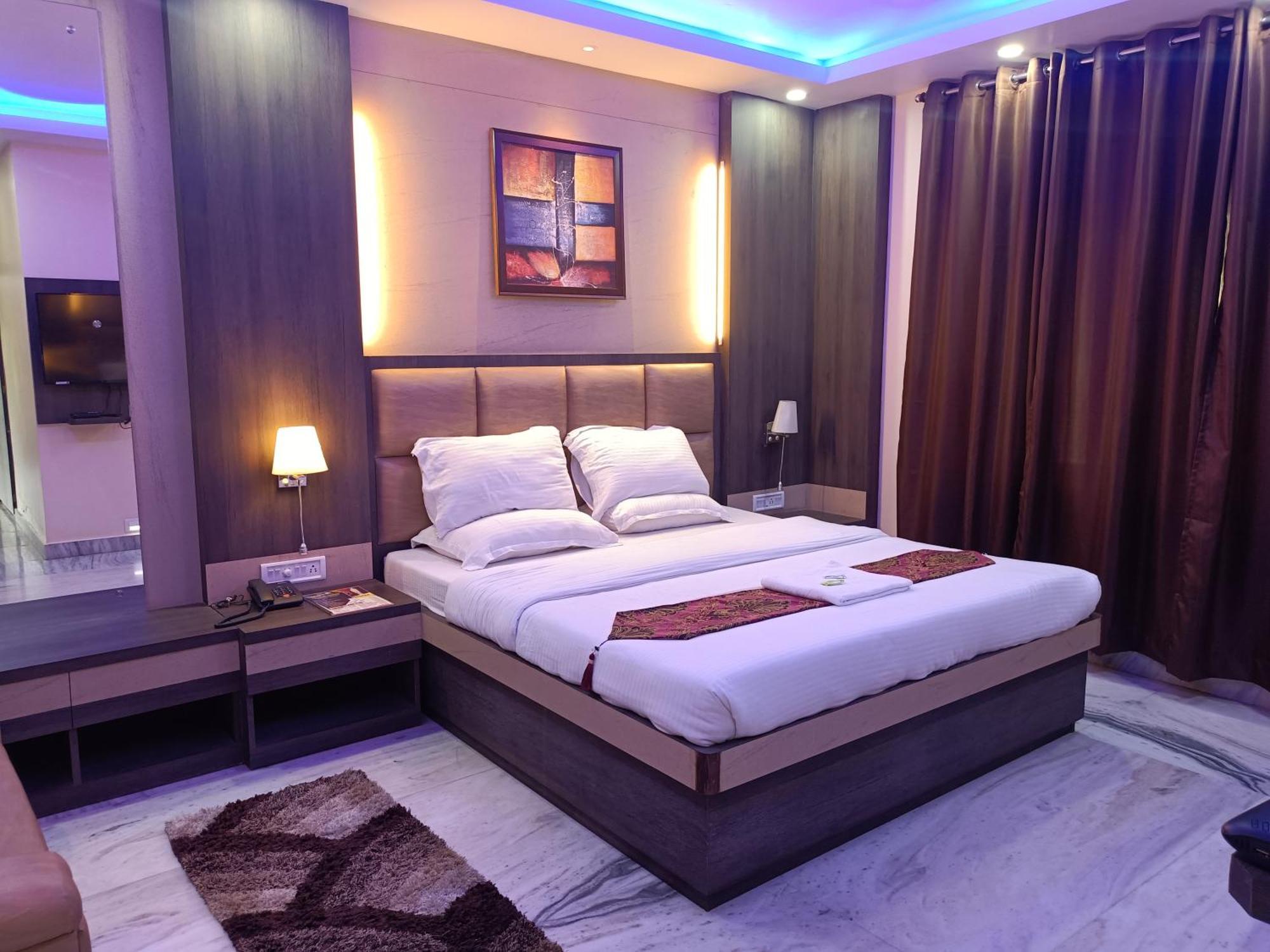 Hotel Sudakshina By Roh Silchar Eksteriør bilde
