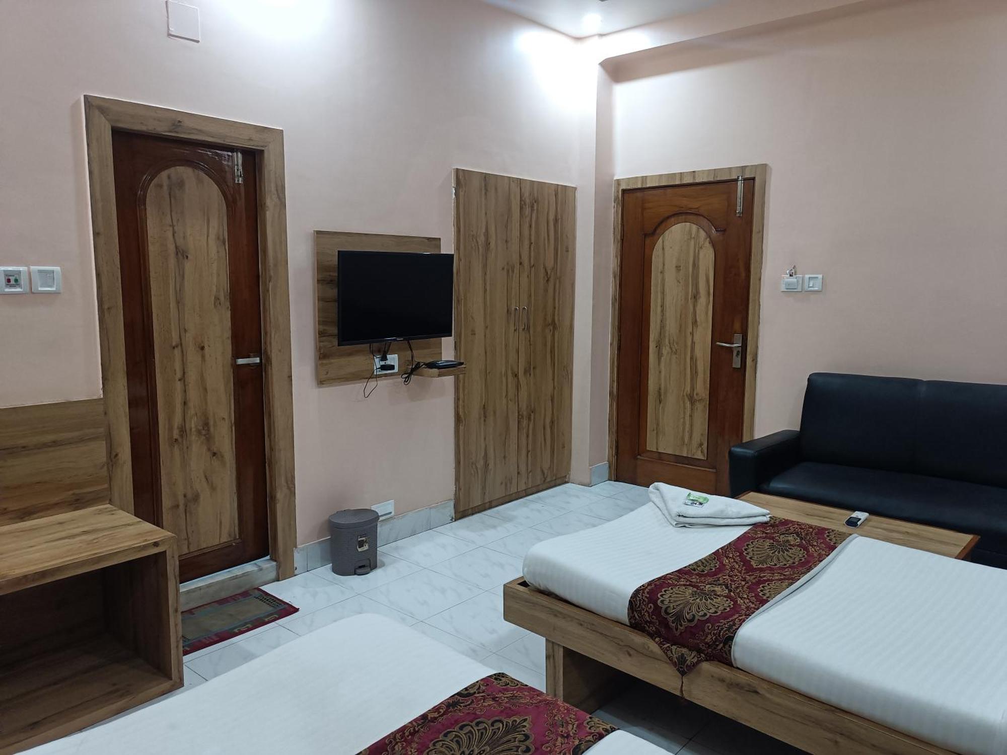 Hotel Sudakshina By Roh Silchar Eksteriør bilde